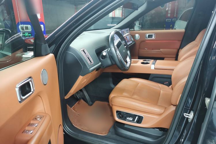 Used Li Auto L9 2022 Max model
