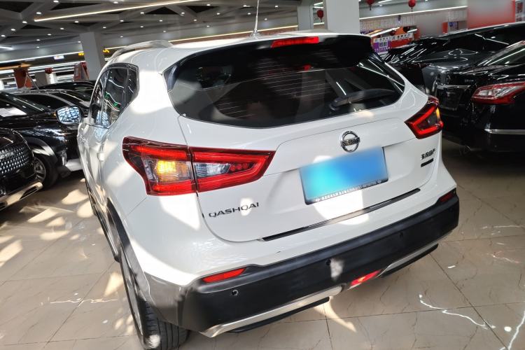 Used Nissan Qashqai 2019 2.0L CVT Smart Enjoyment Version Rear Left 45 Deg