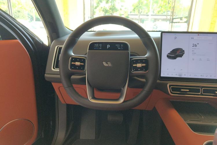 Used Li Auto L8 2025 Ultra Smart Refreshed Edition
