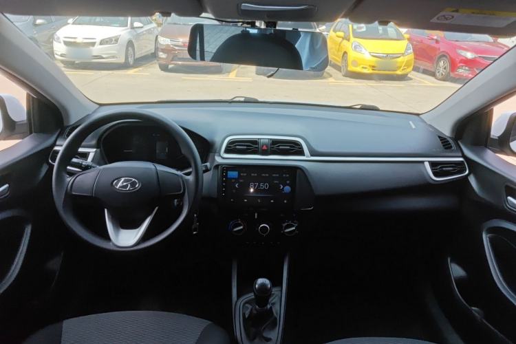 Used Hyundai Verna (older generation) 2020 1.4L Manual GL Refreshed Edition