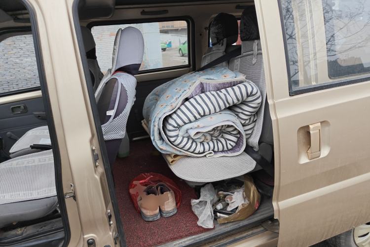 Used BAIC Weiwang 306 2011 1.3L Comfort version 7 seats Left Rear Seat