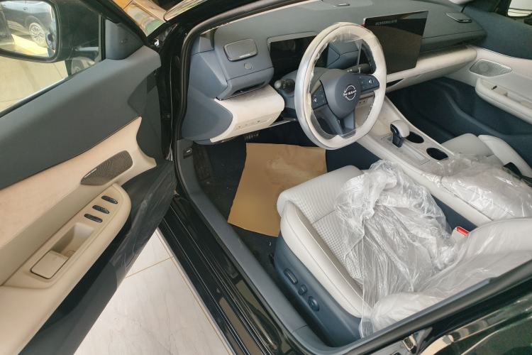 Used Nissan Teana 2026 Model Harmony Cockpit 2.0L Smart Ultra-Comfort Edition
