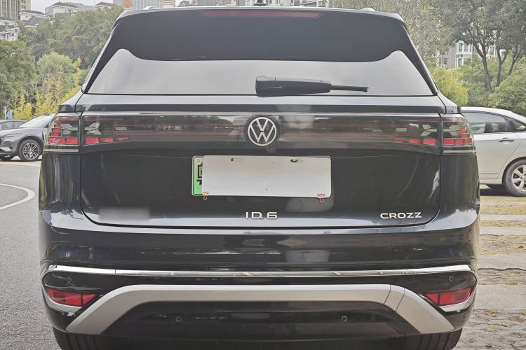 Used Volkswagen ID.6 CROZZ 2021 First Edition
