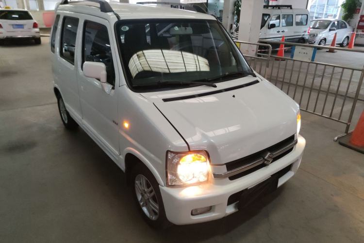 Used Suzuki Wagon R 2015 1.4L Manual All-Around Upgrade Version