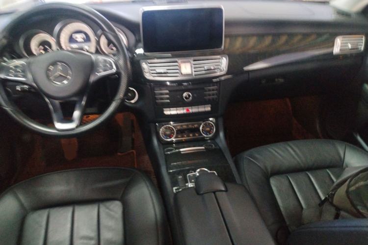 Used Mercedes-Benz CLS 2015 CLS 320 Center Console