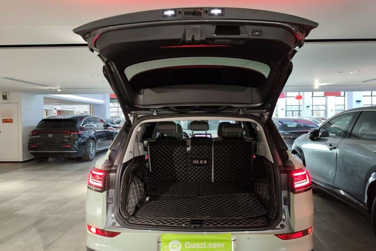 Used Volkswagen ID.6 X 2022 Smart Enjoyment Long-Range Edition
