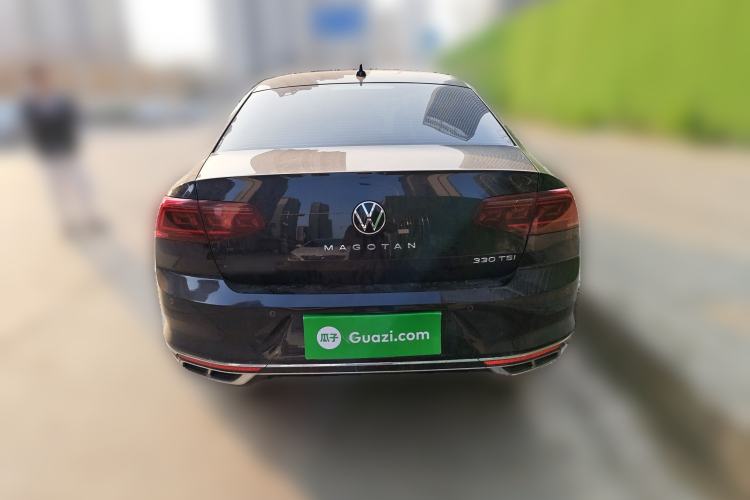 Used Volkswagen Magotan 2024 2 Million Units Zhongxiang Version 330TSI DSG Luxury Edition
