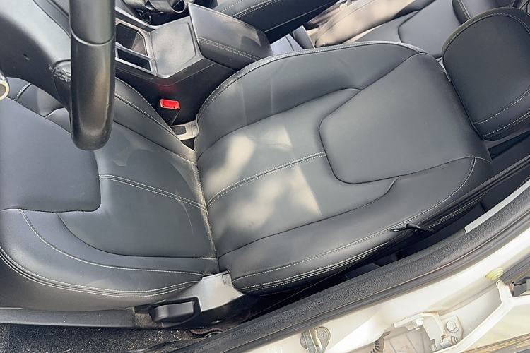 Used Chery Tiggo 3X 2021 PLUS 1.5L CVT Thrilling Red Date Edition