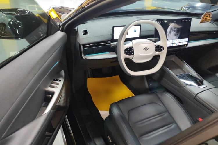 Used Dongfeng eπ eπ007 2024 Range-Extended 200 Air Edition