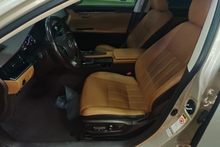 Used Lexus ES 2015 200 Elite Edition
