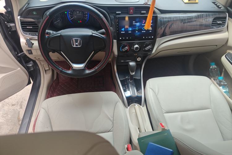 Used Honda Crider 2013 1.8L automatic comfort version