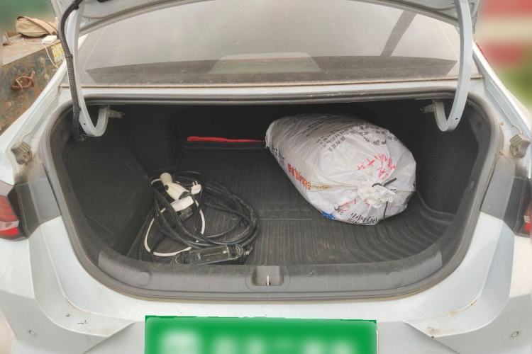 Used Geely Auto Emgrand L HiP 2022 1.5TD-DHT Pro 100KM Super Rui Trunk