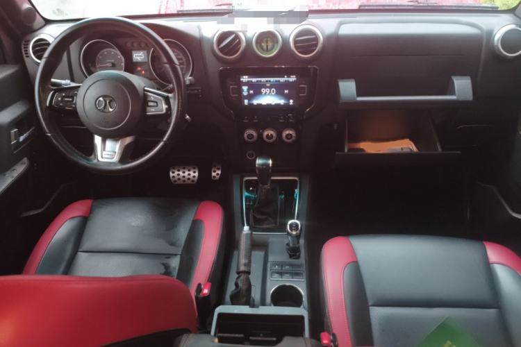 Used BAIC Off-Road BJ40 2017 40L 2.3T Automatic All-Wheel Drive Ring of the Tower Champion Edition Interior 2
