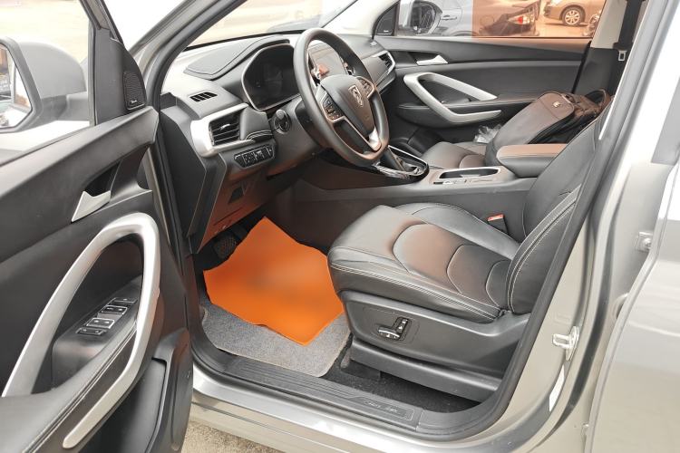 Used Baojun 530 2020 1.5T CVT Prestige Connected Version 5 Seats