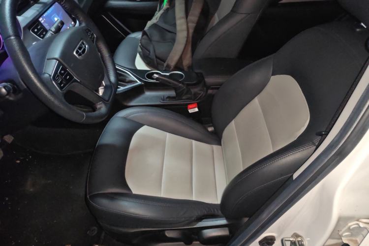 Used Geely Auto Vision 2020 Revised Version 1.5L CVT Asian Games Edition Left Front Seat