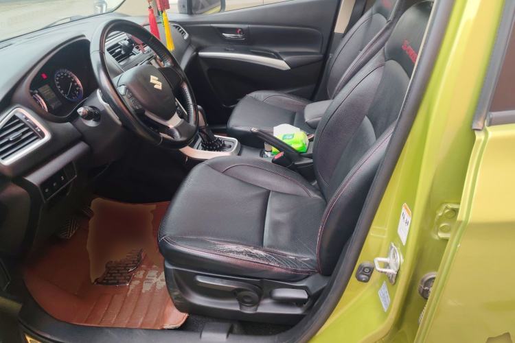 Used Suzuki S-Cross 2014 1.6L CVT Two-Wheel Drive Elite Version