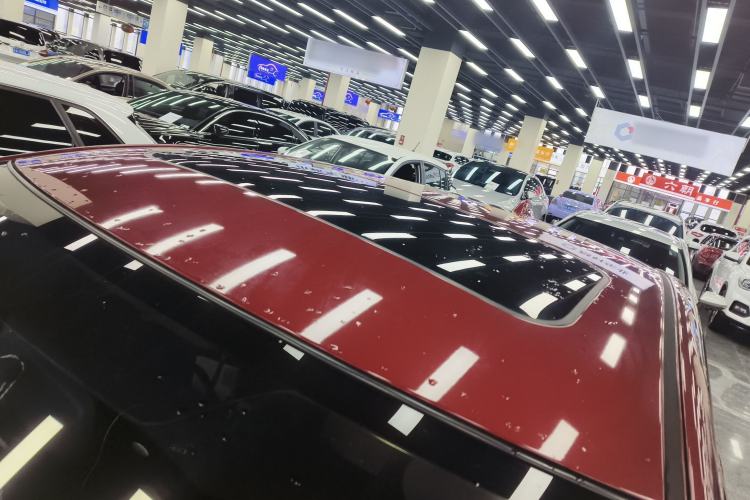 Used Nissan Tiida 2021 1.6L CVT Cool Edition
