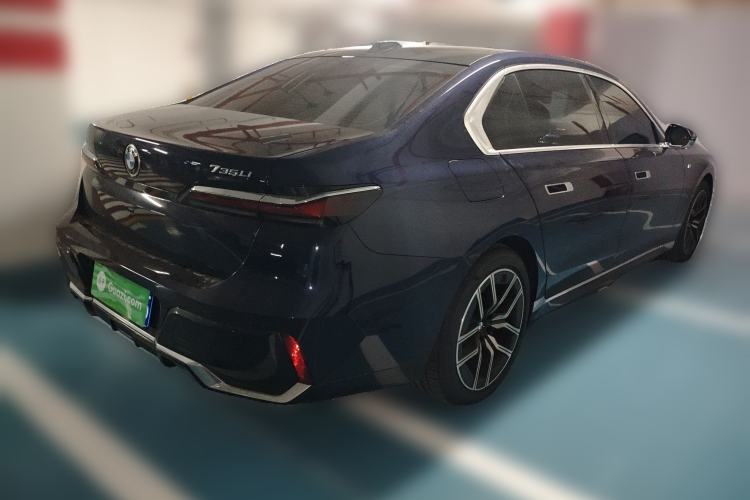 Used BMW 7 Series 2023 735Li M Sport Package