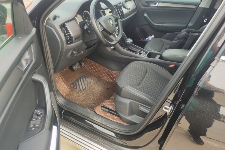 Used Skoda Kodiaq 2019 TSI330 5-Seater Two-Wheel Drive Comfort Edition China V Emission Standard Interior 1