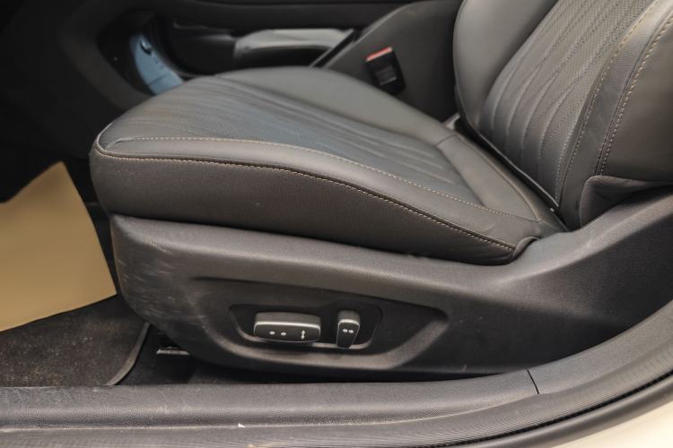 Used CHANGAN Eado 2026 Model, Fourth Generation, 1.5T 500Bar Smart Enjoyment Edition Interior 3