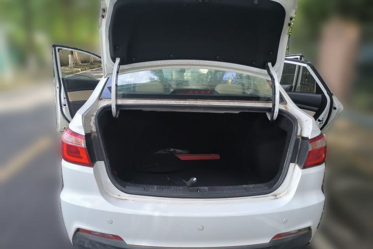 Used CHANGAN Alsvin V7 2016 1.6L Automatic Fun Model China V Standard Trunk