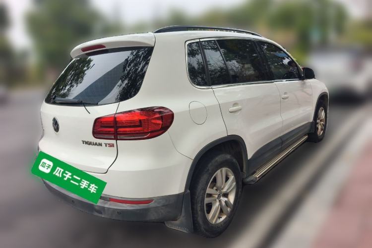 Used Volkswagen Tiguan 2015 1.8TSI Automatic Two-Wheel Drive Trend Edition Rear Right 45 Deg