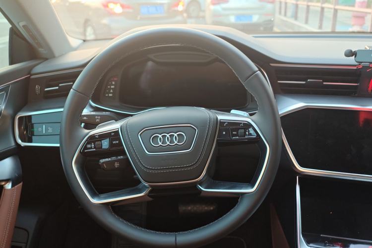Used Audi A7L 2025 45 TFSI Luxury Edition