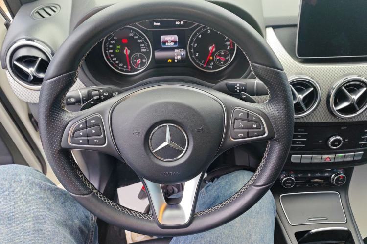 Used Mercedes-Benz B-Class 2018 B 200 Fashion Model
