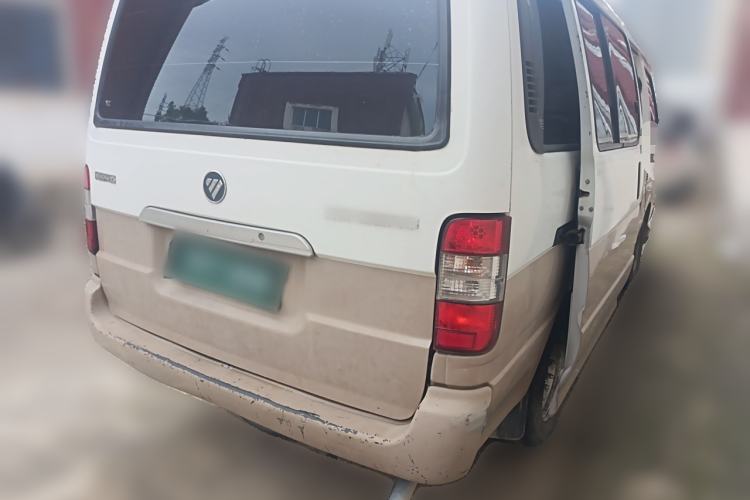 Used Foton Scenic 2014 2.0L Express Classic Short-Wheelbase Low-Roof 4Q20M
