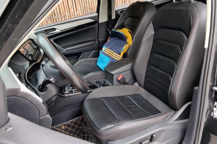 Used Volkswagen Tayron 2019 330TSI Two-Wheel Drive Luxury Model China VI Standard Left Front Seat