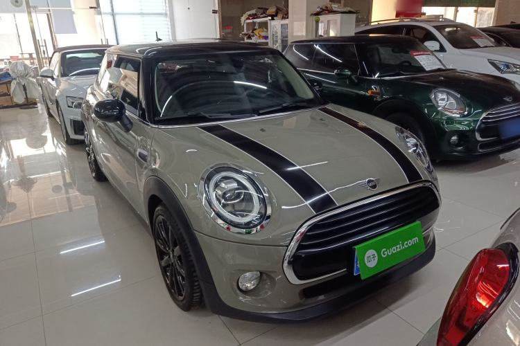 Used MINI MINI 2018 1.5T COOPER Artist

