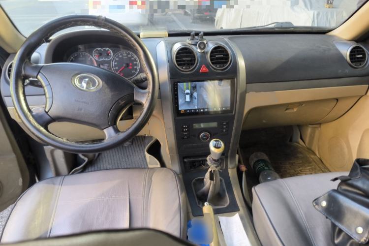 Used Haval H5 Classic 2010 European-style Version Green & Quiet 2.0T Manual Two-Wheel Drive Comfort Edition