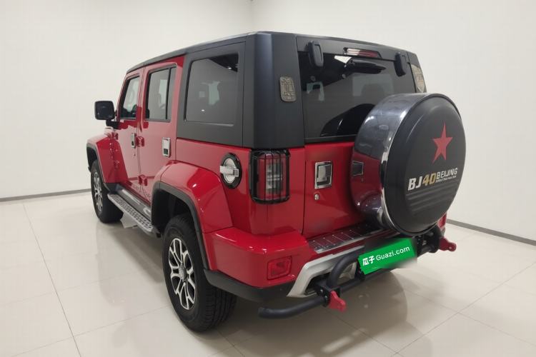 Used BAIC Off-Road BJ40 2019 2.3T Automatic Four-Wheel Drive Urban Hunter Edition Premium Model China VI Emission Standard
