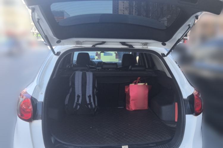 Used Mazda CX-5 2015 2.0L Automatic 4x4 Luxury Edition Trunk