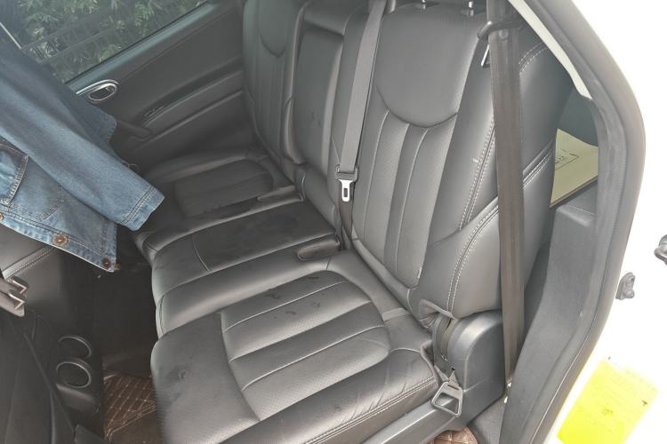 Used Luxgen Great 7 SUV 2016 2.2T Two-Wheel-Drive Smart Version Left Rear Seat