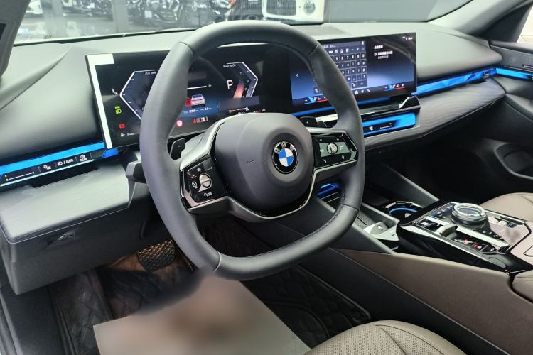 Used BMW 5 Series 2024 530Li Leading Luxury Package
