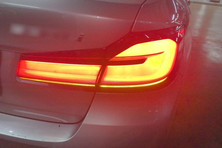 Used BMW 5 Series 2021 530Li Leading Luxury Package Right Rear Taillight