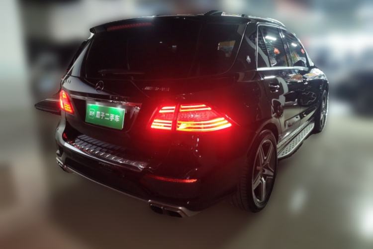 Used Mercedes-Benz M-Class AMG 2014 AMG ML 63 Rear Right 45 Deg