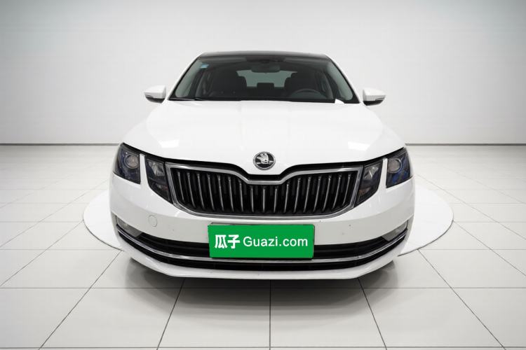 Used Skoda Octavia 2018 1.6L Automatic Luxury Edition
