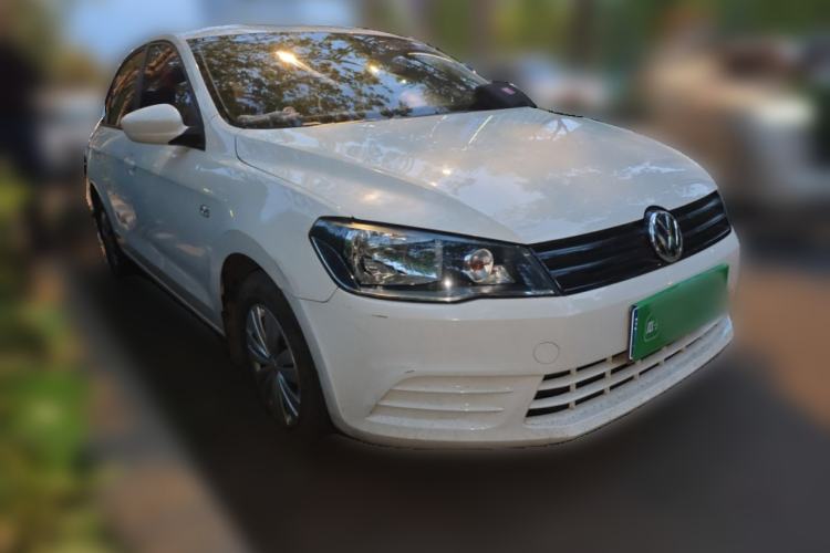 Used Volkswagen Jetta 2015 Zhuihui Edition 1.4L Manual Fashion Model Front Right 45 Deg