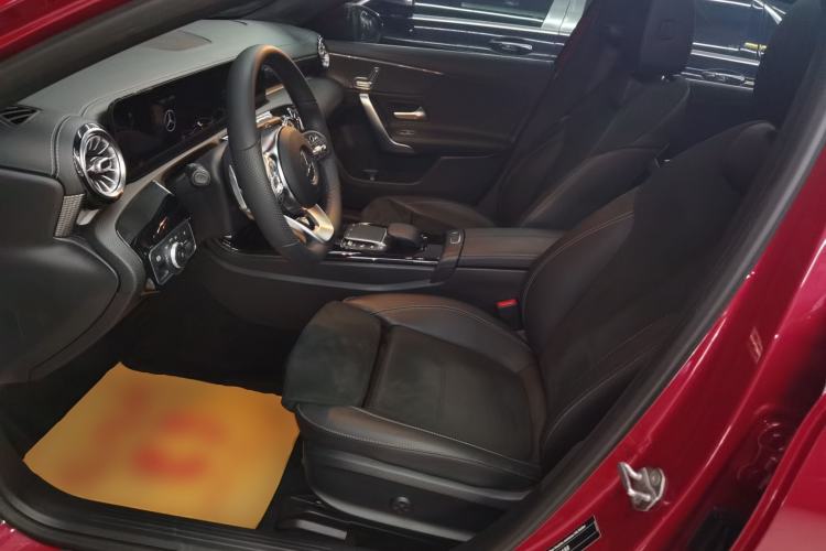 Used Mercedes-Benz A-Class 2021 A 200 L Sport Sedan Fashion Model
