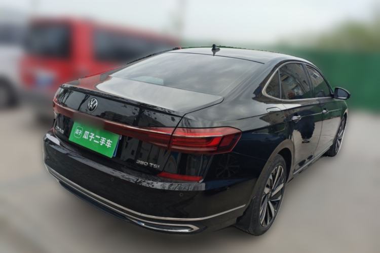 Used Volkswagen Passat 2024 380TSI Dragon Glory Edition Rear Right 45 Deg