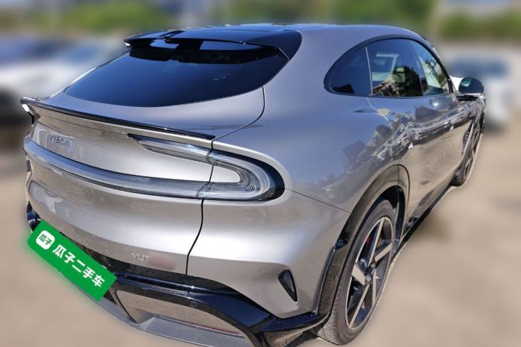 Used Xiaomi Auto YU7 2025 Ultra-Long Range High-Performance All-Wheel-Drive Max Edition