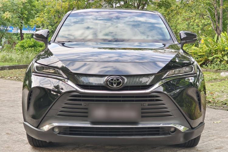 Used Toyota Harrier 2023 2.0L CVT Two-Wheel Drive Luxury Edition
