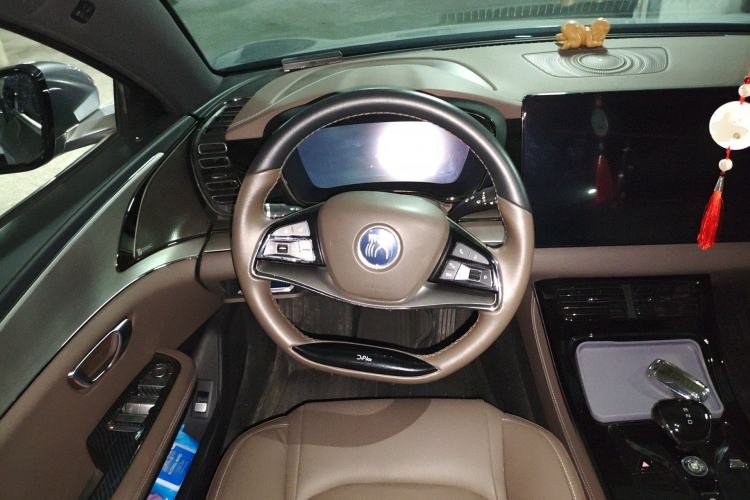 Used BYD Han 2020 EV Long-Range Luxury Model Steering Wheel