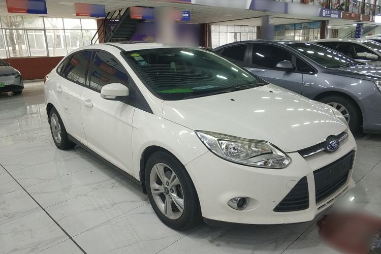 Used Ford Focus 2012 Sedan 1.6L Automatic Fashion Edition