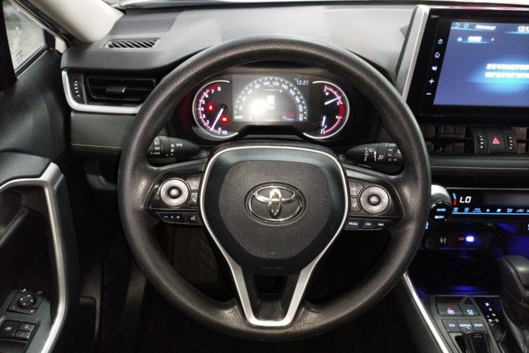 Used Toyota RAV4 2020 2.0L CVT Two-Wheel Drive Fashion Edition
