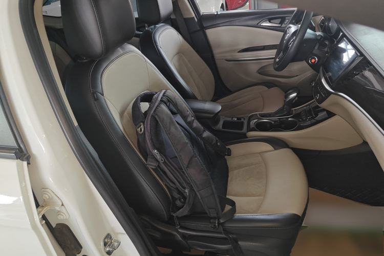 Used Buick Verano 2018 Sedan 15S Automatic Leading Model Right Front Seat