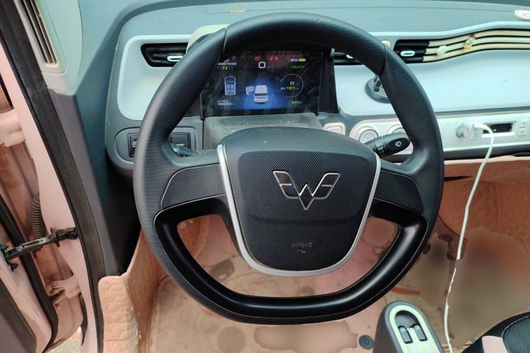 Used Wuling Hongguang MINIEV 2021 Macaron Premium Model – Lithium Iron Phosphate
