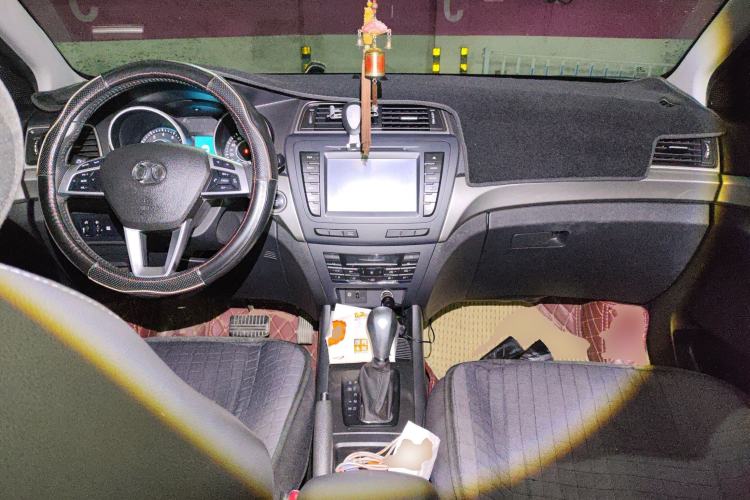 Used BAIC Senova X65 2015 2.0T Automatic Elite Model